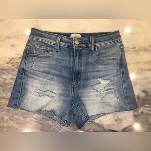EUC Universal Threads‎ Size 8 High Rise Midi Denim Distressed Women Shorts